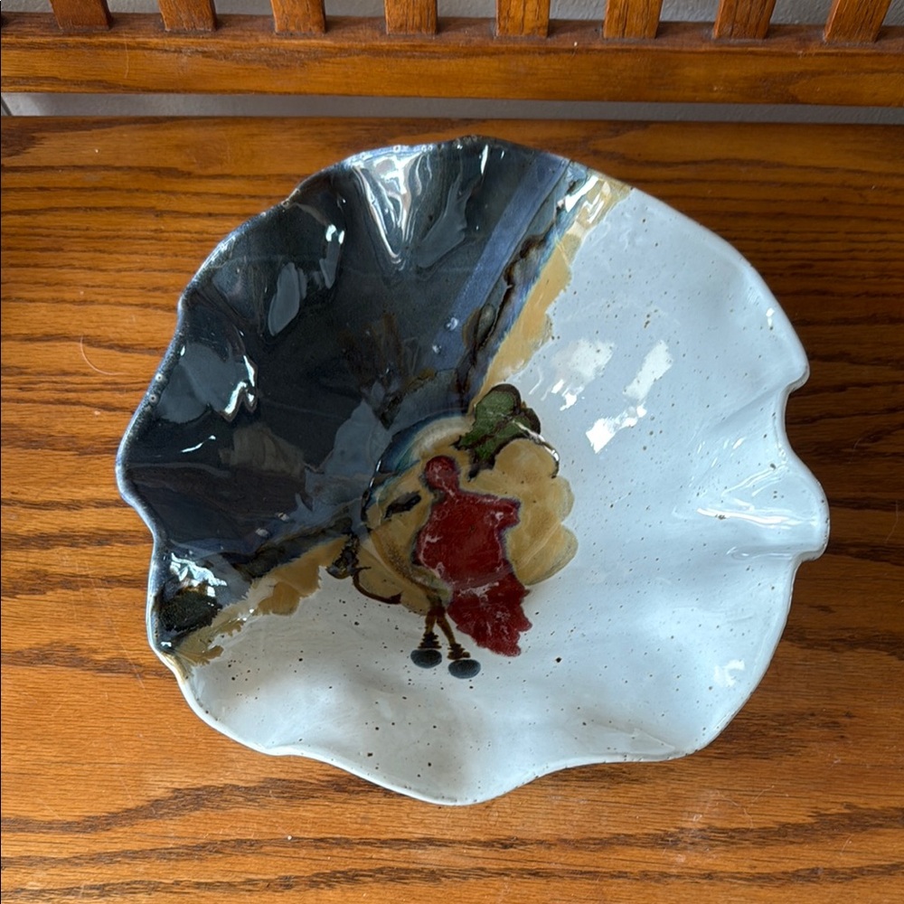 Elegant Red and Black Serveware Bowl with Organic Design